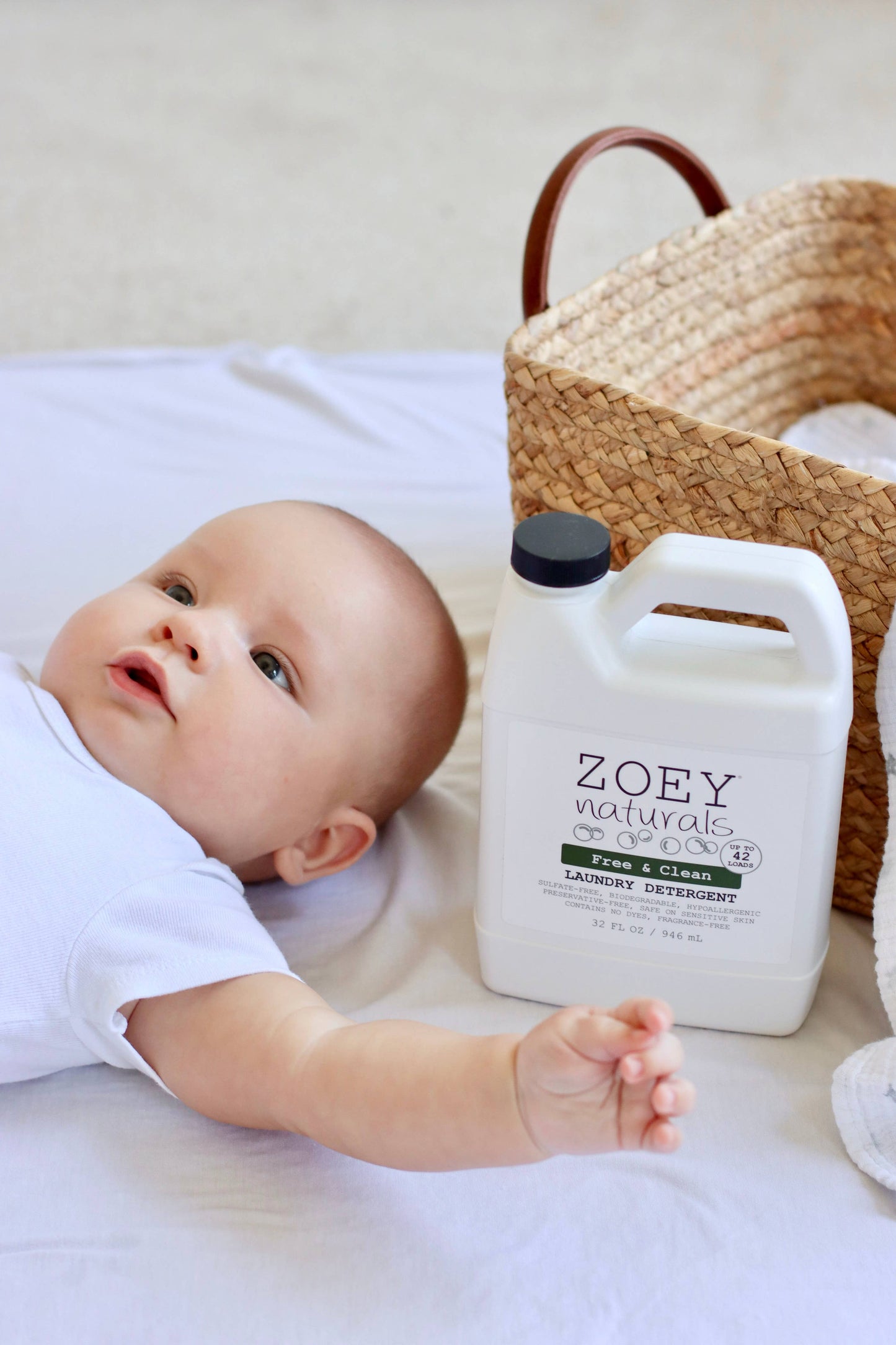 Zoey Naturals Free & Clean Laundry Detergent